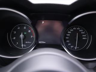 Alfa Romeo Stelvio 2,0 TBi 148kW Aut. Q4 Super SUV - Foto 15