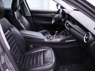 Alfa Romeo Stelvio 2,0 TBi 148kW Aut. Q4 Super SUV - Foto 12