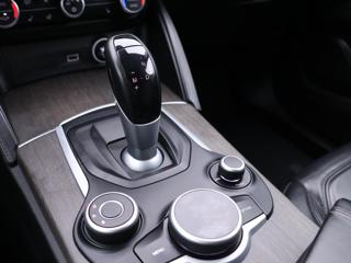 Alfa Romeo Stelvio 2,0 TBi 148kW Aut. Q4 Super SUV - Foto 21