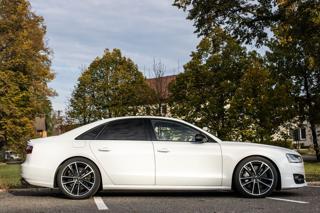 Audi S8 2017, 3993 ccm, 445 kW, benzin sedan - Foto 4