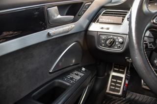 Audi S8 2017, 3993 ccm, 445 kW, benzin sedan - Foto 23