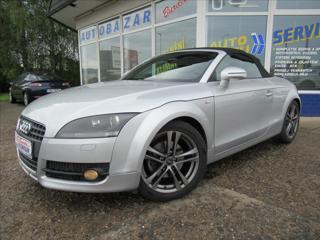 Audi TT 2,0 kabriolet