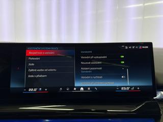 BMW i5 M60 xDrive kombi - Foto 23