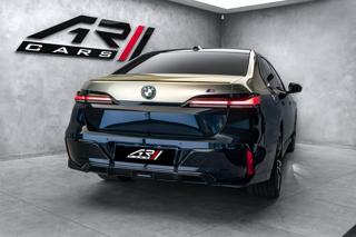BMW i7 60 M-Sport Individual Theatre sedan - Foto 6