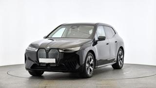 BMW iX XDRIVE 40 Připravujeme SUV