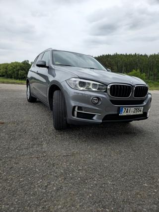 BMW M5 3,0 kombi