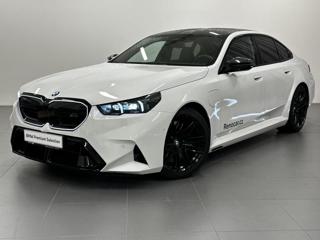 BMW M5 Sedan sedan