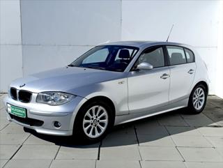 BMW Řada 1 1,6 i Navigace,Aut klima,Alu hatchback