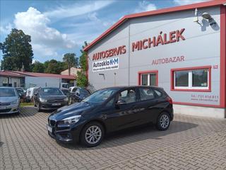 BMW Řada 2 1,5 218i ADVANTAGE hatchback