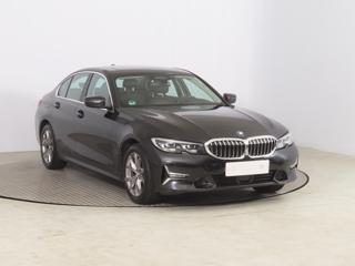 BMW Řada 3 320 d xDrive 140kW hatchback