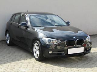 BMW Řada 1 1.6i hatchback