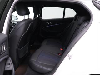 BMW Řada 1 2,0 120da 140kW M-paket hatchback - Foto 14