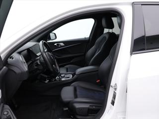 BMW Řada 1 2,0 120da 140kW M-paket hatchback - Foto 11