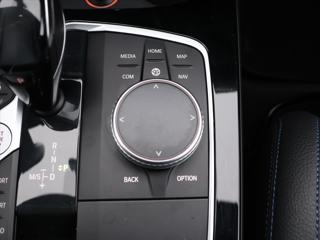 BMW Řada 1 2,0 120da 140kW M-paket hatchback - Foto 24