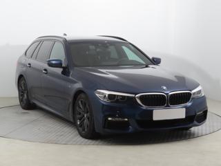 BMW Řada 5 530d xDrive 195kW kombi