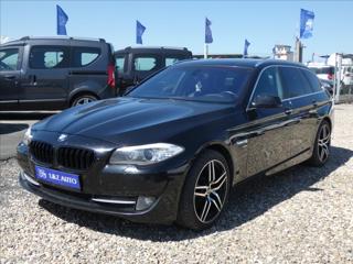 BMW Řada 5 3,0 530d xDrive Touring kombi