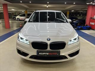 BMW Řada 2 1,5 216d ADVANTAGE kombi