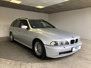 BMW Řada 5 3,0 530d kombi