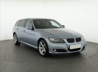 BMW Řada 3 330 d xDrive 180kW kombi