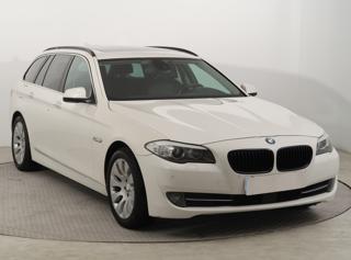 BMW Řada 5 530d 180kW kombi