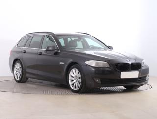 BMW Řada 5 530d 190kW kombi