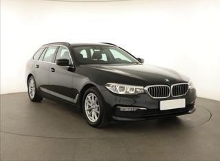 BMW Řada 5 520d xDrive 140kW kombi
