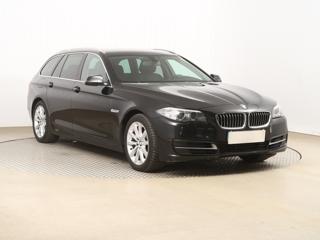 BMW Řada 5 520d xDrive 140kW kombi