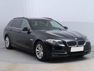 BMW Řada 5 525d xDrive 160kW kombi