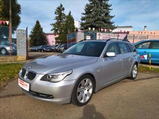 BMW Řada 5 3,0 525d bez investic kombi