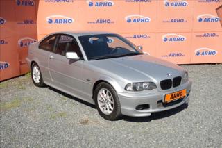BMW Řada 3 318 Ci, SERVISNÍ KNIHA. kupé