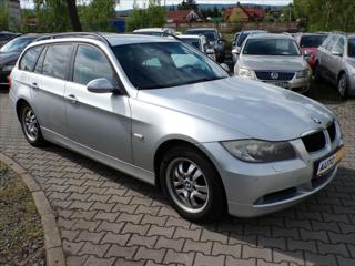 BMW Řada 3 2,0 318D  XENONY kombi
