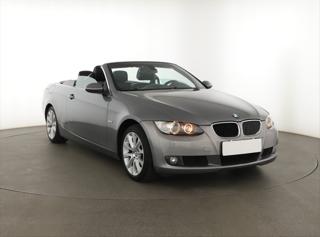 BMW Řada 3 330 i 200kW kabriolet