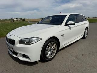 BMW Řada 5 2014, 2993 ccm, 190 kW, nafta kombi