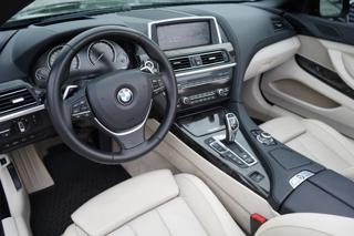 BMW Řada 6 650i xDrive, cabrio, 405PS kabriolet - Foto 33