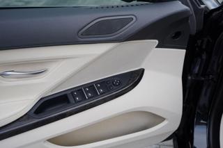 BMW Řada 6 650i xDrive, cabrio, 405PS kabriolet - Foto 28