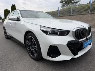 BMW Řada 5 540D xDRIVE M SPORT Individual kombi - Foto 3