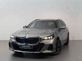 BMW Řada 5 540d xDrive Touring kombi