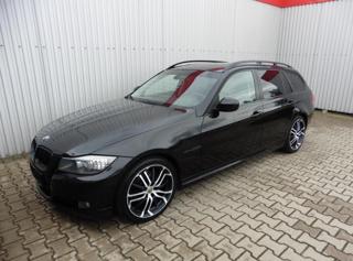 BMW Řada 3 320i Touring, Navi kombi
