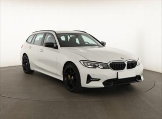 BMW Řada 3 320 i 135kW kombi