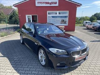 BMW Řada 5 3,0 i M PAKET 97300 KM COC list NOVÁ STK kombi