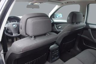 BMW Řada 5 530d PĚKNÝ !!! SERV.KNIHA ! kombi - Foto 5