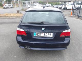 BMW Řada 5 530d PĚKNÝ !!! SERV.KNIHA ! kombi - Foto 12