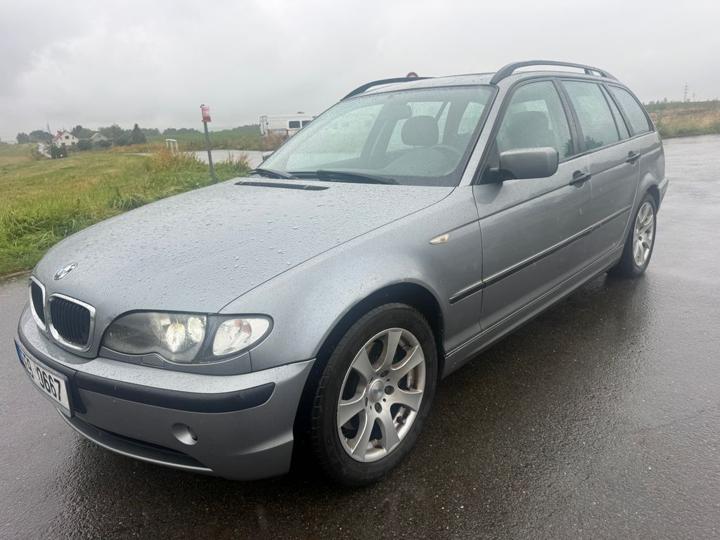 Vůz s VIN WBAAP71030PW46581