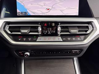BMW Řada 3 320d xDrive LUXURY LINE, PANORAMA, ACC, KAMERA kombi - Foto 23
