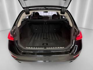 BMW Řada 3 320d xDrive LUXURY LINE, PANORAMA, ACC, KAMERA kombi - Foto 30
