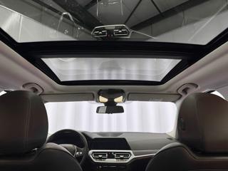 BMW Řada 3 320d xDrive LUXURY LINE, PANORAMA, ACC, KAMERA kombi - Foto 27