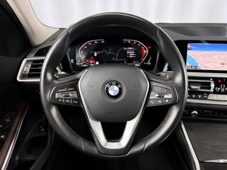 BMW Řada 3 320d xDrive LUXURY LINE, PANORAMA, ACC, KAMERA kombi - Foto 12
