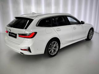 BMW Řada 3 320d xDrive AT LUXURY LINE, PANORAMA, EL. TAŽNÉ kombi - Foto 6
