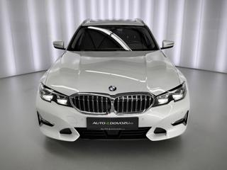 BMW Řada 3 320d xDrive AT LUXURY LINE, PANORAMA, EL. TAŽNÉ kombi - Foto 2