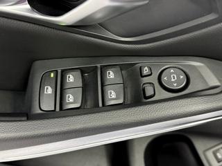 BMW Řada 3 320d xDrive AT LUXURY LINE, PANORAMA, EL. TAŽNÉ kombi - Foto 24